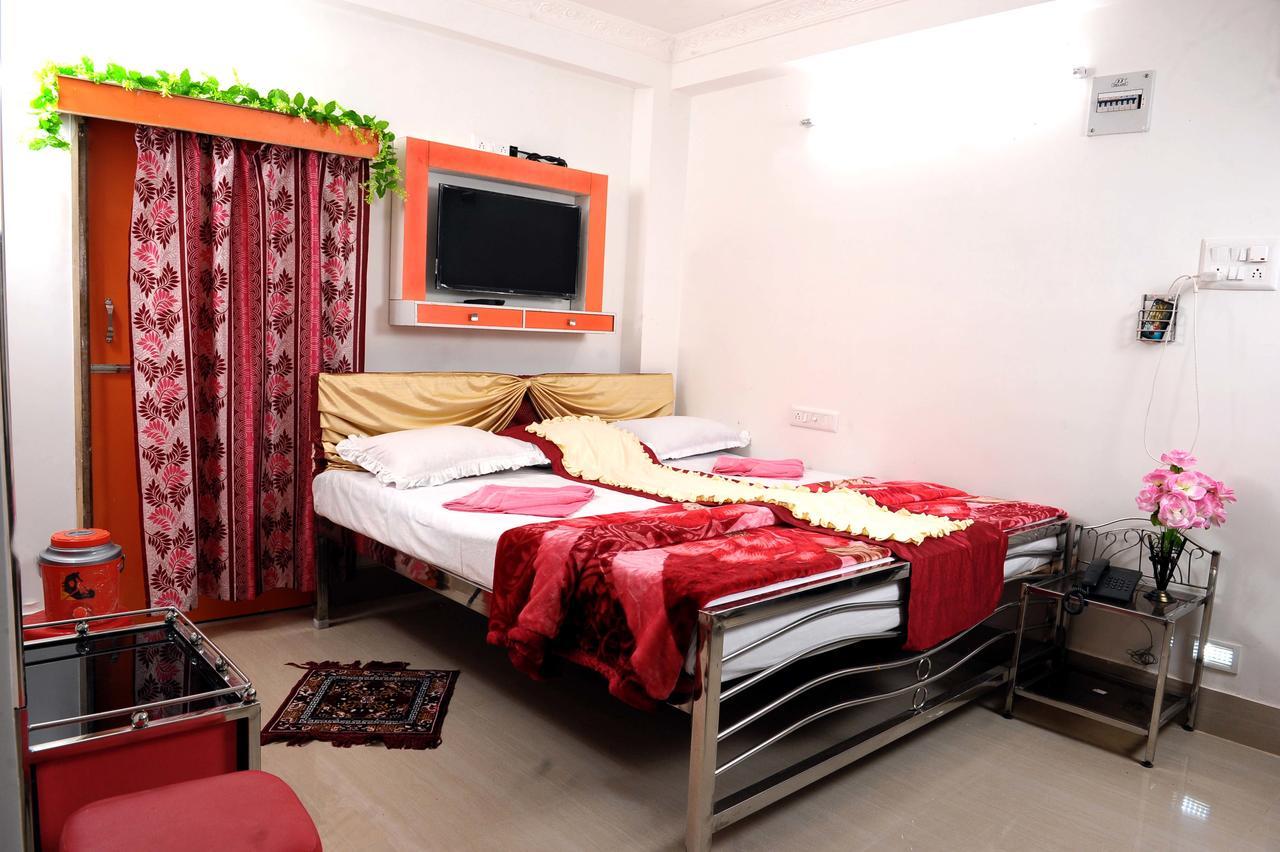 Jayanti Hotel Tarapith Exterior foto