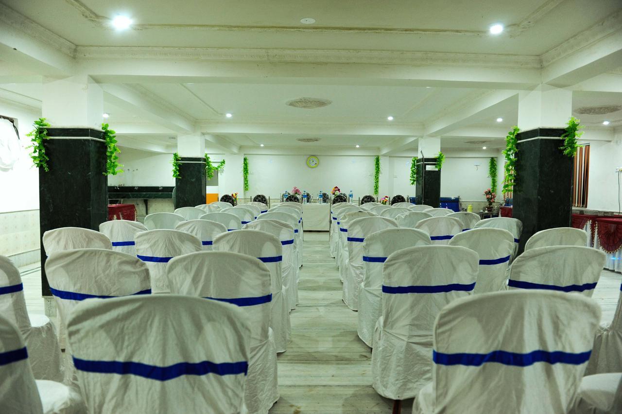 Jayanti Hotel Tarapith Exterior foto