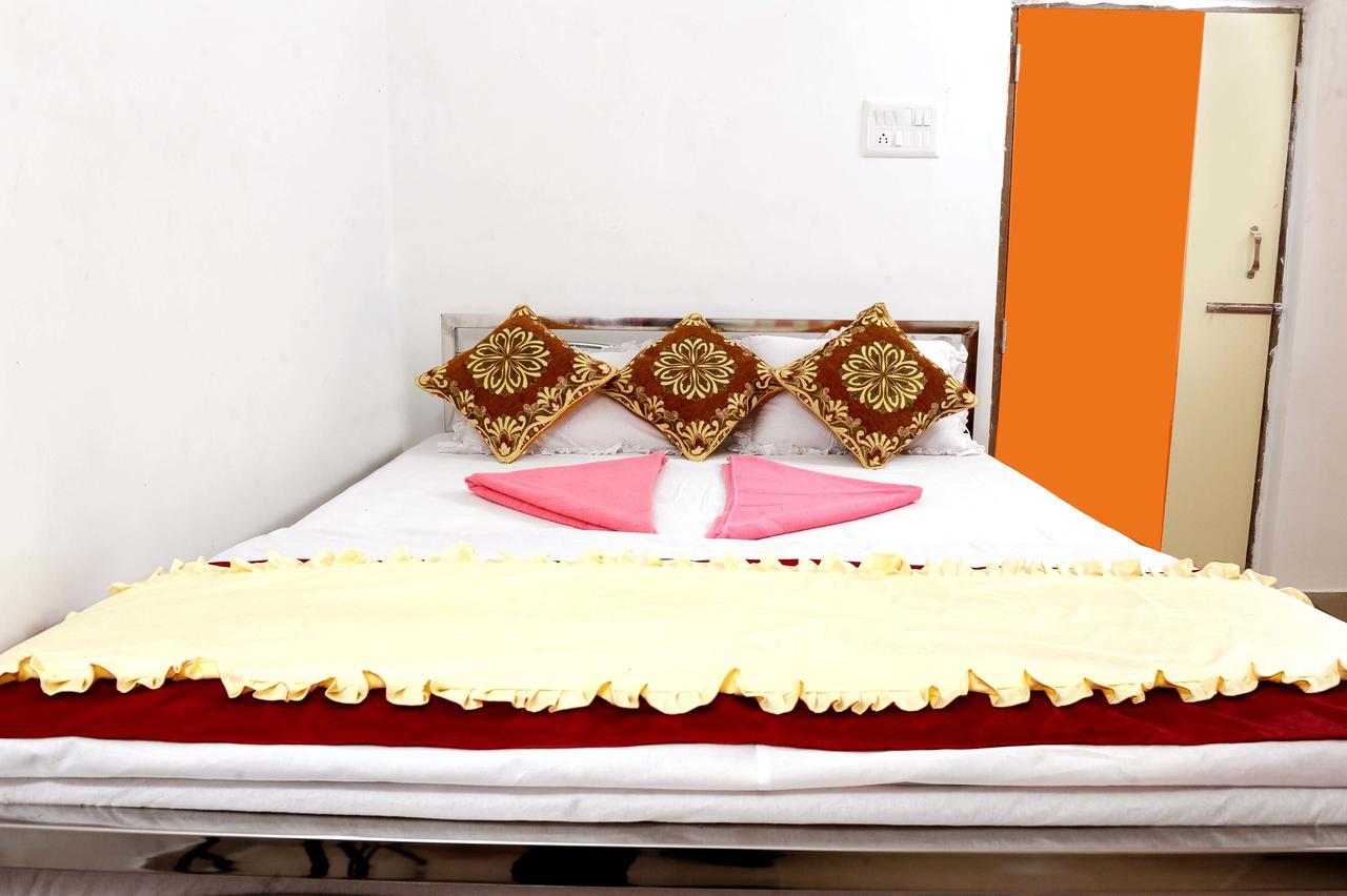 Jayanti Hotel Tarapith Exterior foto